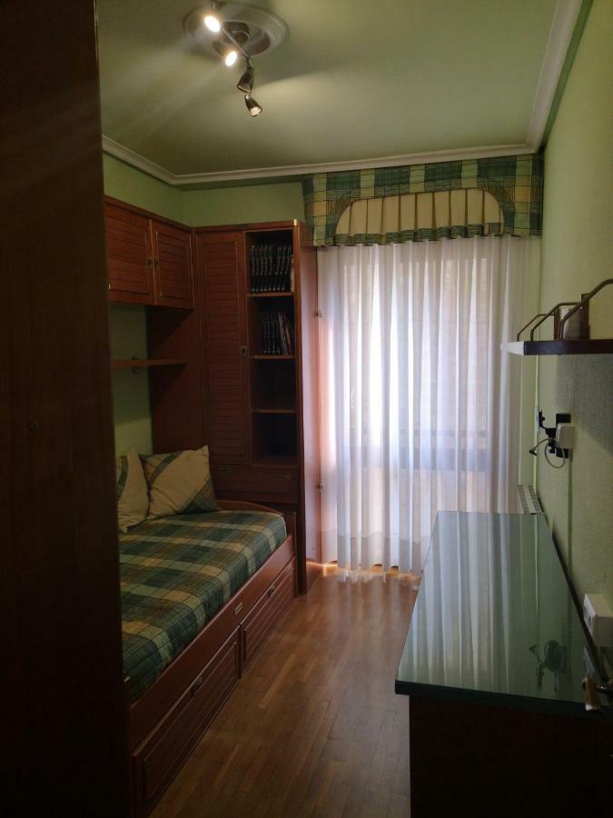Apartamento GALLARZA con Parking Ezcaray Exterior foto