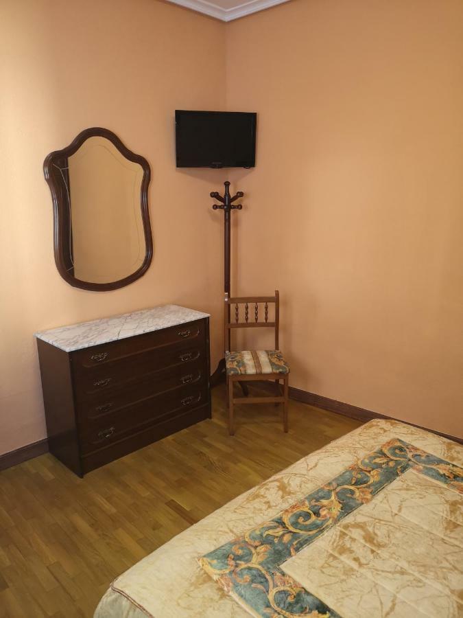 Apartamento GALLARZA con Parking Ezcaray Exterior foto